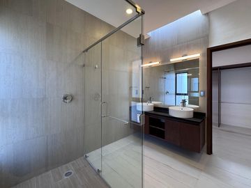 Casa Nueva en Venta Lomas del Dorado