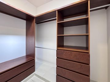 Casa Nueva en Venta Lomas del Dorado