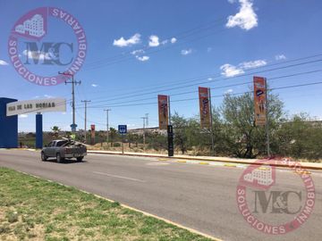 Terreno comercial en Renta, al Oriente, zona de crecimiento, alto flujo.
