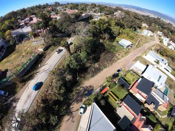 VENTA TERRENO EN BARRIO LAS MORAS 815,11 m²