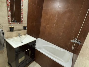 VENTA MONOAMBIENTE EN LOMAS DE ZAMORA LUMINOSO