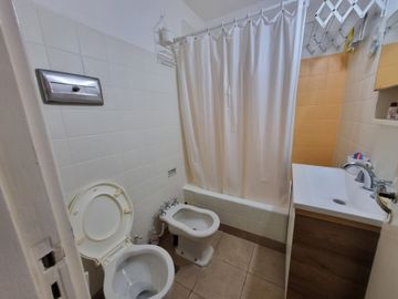VENTA MONOAMBIENTE RECOLETA LUZ APTO PROFESIONAL
