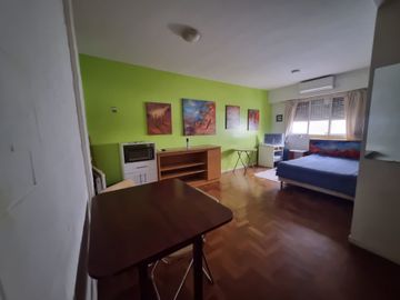 VENTA MONOAMBIENTE RECOLETA LUZ APTO PROFESIONAL