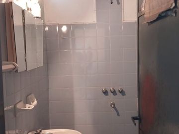 VENTA DEPOSITO Y DTO. A REFACCIONAR 400M2 LANUS