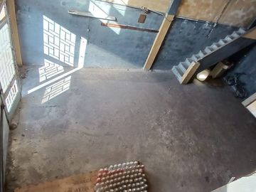 VENTA DEPOSITO Y DTO. A REFACCIONAR 400M2 LANUS