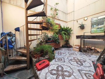 VENTA Casa de 5 amb c/patio Vicente López