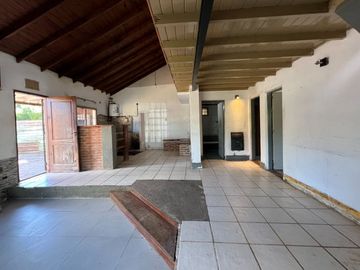 VENTA Casa en Lote propio 3 amb +  dpto Villa Rosa