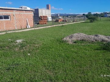 LOTE 400 / 800 M2 EN VENTA FALDA DEL CARMEN