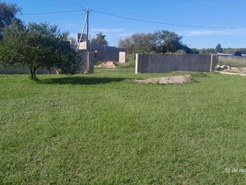 LOTE 400 / 800 M2 EN VENTA FALDA DEL CARMEN