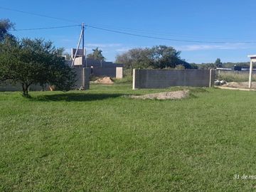 LOTE 400 / 800 M2 EN VENTA FALDA DEL CARMEN