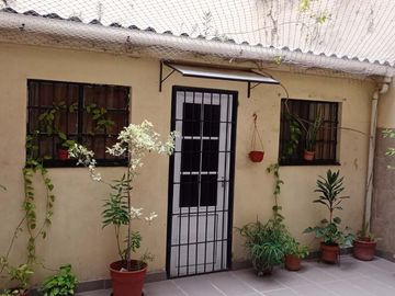 VENTA PH TIPO CASA, 3 AMBIENTES , BOEDO