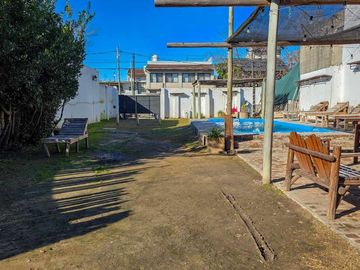 VENTA CASA 2 AMB PILETA PARRILLA  APTO CREDITO