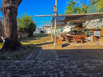 VENTA CASA 2 AMB PILETA PARRILLA  APTO CREDITO