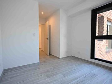 Gran Departamento 4 ambientes y Cochera a estrenar