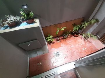 MONOAMBIENTE EN PLANTA BAJA APTO PROFESIONAL