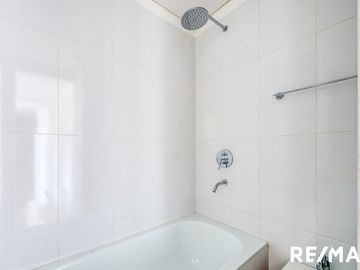 Venta Pilar km46 Depto 3 amb-cochera-balcon parri
