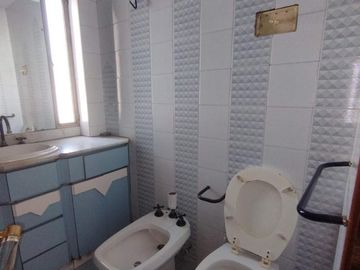 EN VENTA CASA 3 DORMITORIOS BARRIO SALADILLO