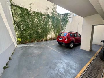 DEPTO EN VENTA 3 AMBIENTES C/ COCHERA EN CABALLITO
