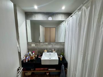 DEPTO EN VENTA 3 AMBIENTES C/ COCHERA EN CABALLITO