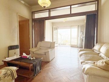 VENTA DPTO 4 AMB  CON TOILETTE Y BALCÓN EN FLORES