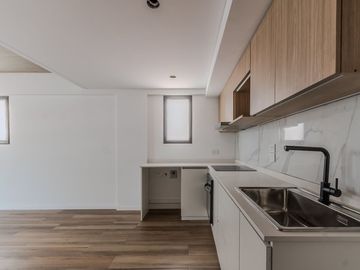 2 AMBIENTES DE 55 M2 C/BALCÓN TERRAZA Y PARRILLA