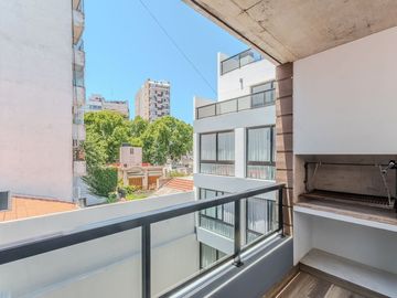 2 AMBIENTES DE 55 M2 C/BALCÓN TERRAZA Y PARRILLA