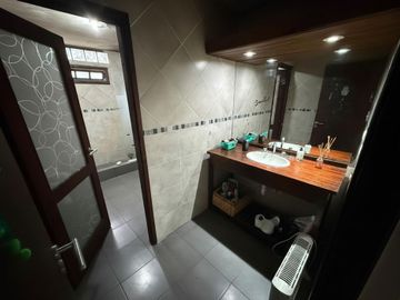 VENTA CASA GESELL ZONA GOLF GAS NATURAL 3 DORM
