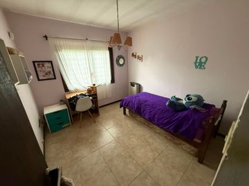 VENTA CASA GESELL ZONA GOLF GAS NATURAL 3 DORM