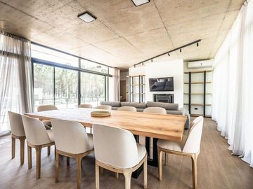VENTA CASA 5 AMBIENTES BARRIO PIONEROS PINAMAR