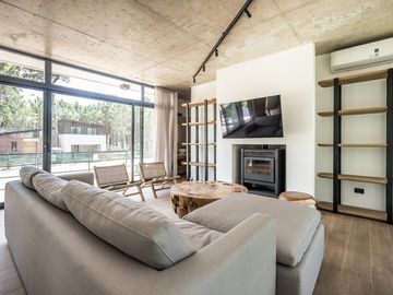 VENTA CASA 5 AMBIENTES BARRIO PIONEROS PINAMAR