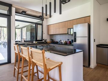 VENTA CASA 5 AMBIENTES BARRIO PIONEROS PINAMAR