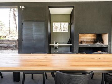 VENTA CASA 5 AMBIENTES BARRIO PIONEROS PINAMAR