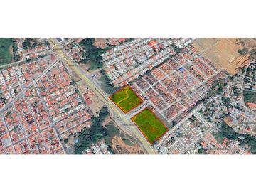 Se Vende Terreno Comercial en Vacamonte, a pocos metros de Autopista