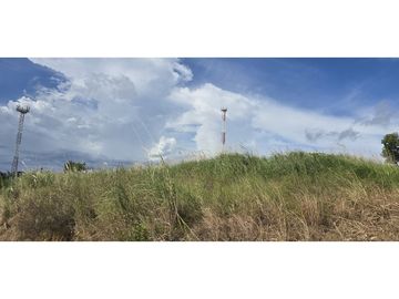Se Vende Terreno Comercial en Vacamonte, a pocos metros de Autopista