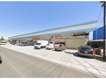Se Vende Plaza Comercial con 10 Locales en David-Chiriqui