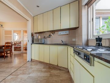 PISO 4 AMB C DEPEND COCH VENTA BALCON ATERRAZADO