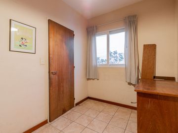 PISO 4 AMB C DEPEND COCH VENTA BALCON ATERRAZADO