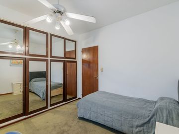 PISO 4 AMB C DEPEND COCH VENTA BALCON ATERRAZADO