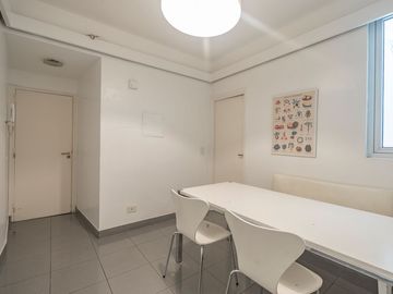 Venta Dpto. 4 amb. Palermo Chico patio y cochera