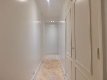 Venta Dpto. 4 amb. Palermo Chico patio y cochera