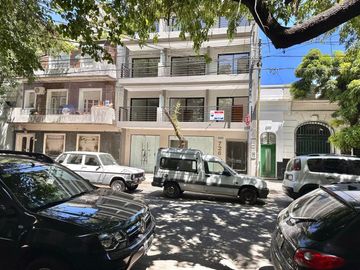 VENTA DEPARTAMENTO 2 AMB CON BALCON CHACARITA