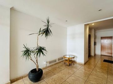Venta depto 3 ambientes con cochera Adrogue