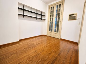 Venta ,4 Amb ideal vivienda ,oficina, San Nicolás.