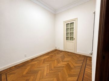 Venta ,4 Amb ideal vivienda ,oficina, San Nicolás.