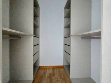DEPTO EN VNT 3AMB DEVOTO A ESTRENAR C BALCÓN