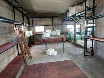 VENTA CASA DE 3 AMB. Y GALPON 2 PLANTAS (FINANCIA)