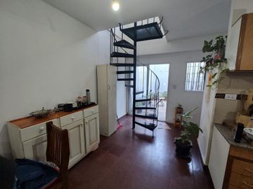 Venta Ph Berazategui Local departamento 3 ambiente