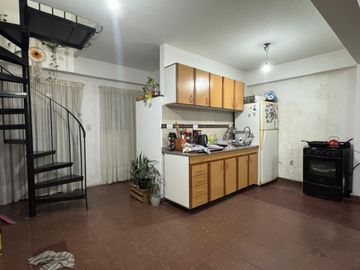 Venta Ph Berazategui Local departamento 3 ambiente