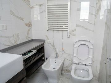 VENTA DOS AMBIENTES EN PALERMO A ESTRANAR