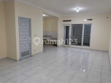 Rumah 2 Lantai Sutera Feronia Alam Sutera